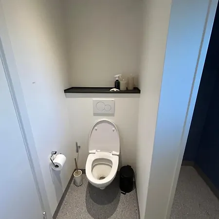 Apartmán Nyrenoveret,hyggeligt Og Hus *