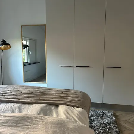 Nyrenoveret,hyggeligt Og Hus Apartamento *