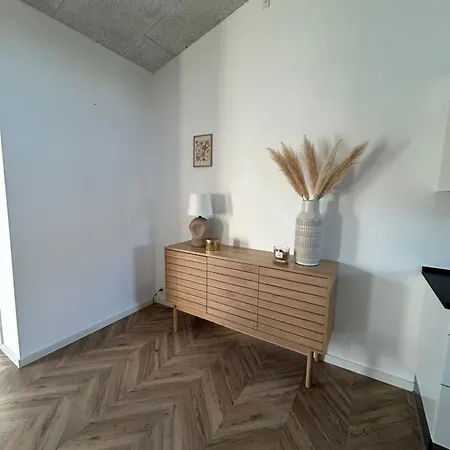 Nyrenoveret,hyggeligt Og Hus Apartamento Holstebro